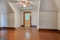 2914 Bayonne Ave photo'