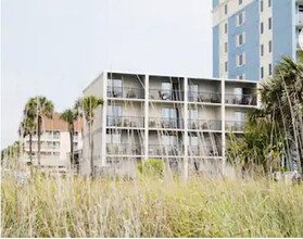 2711 S Ocean Blvd in Myrtle Beach, SC - Building Photo - Building Photo