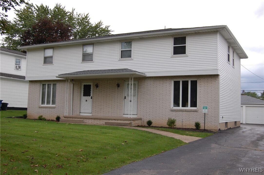 59 Saber Ln in Buffalo, NY - Building Photo