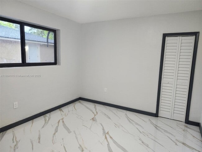 184 NW 58th St in Miami, FL - Building Photo - Building Photo