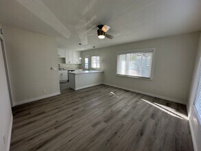 240 W Collins Ave in Orange, CA - Building Photo - Building Photo