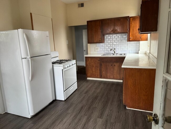 property at 10 State St