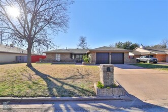 3017 Countryside Dr in Abilene, TX - Building Photo - Building Photo