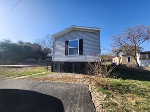 301 Wood Dr in Kerrville, TX - Building Photo - Building Photo