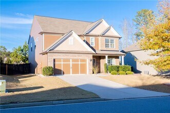 4550 Farmstead Dr in Cumming, GA - Building Photo - Building Photo