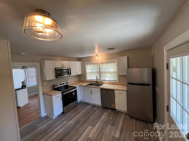 307 S Merritt Ave in Salisbury, NC - Building Photo - Building Photo