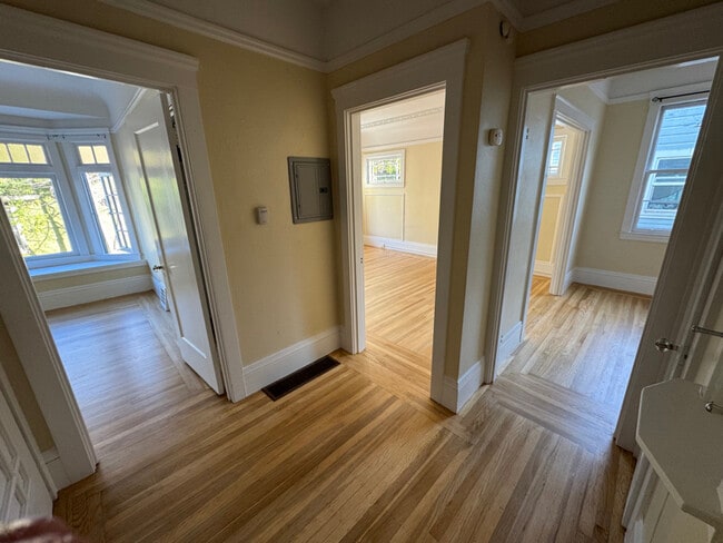 3465 22nd St, Unit #1 in San Francisco, CA - Foto de edificio - Building Photo