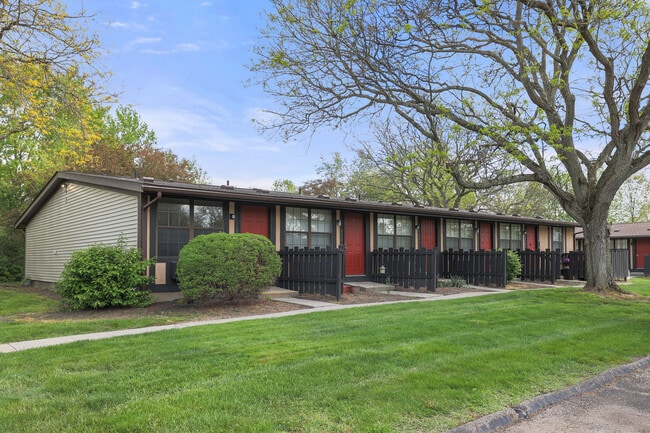 Pinewood Apartments