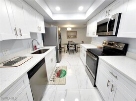 3615 Boca Ciega Dr in Naples, FL - Building Photo