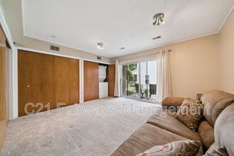 804 Fairways Dr in Oakmont, PA - Building Photo - Building Photo