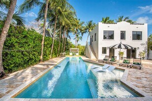 3483 Chase Ave in Miami Beach, FL - Building Photo