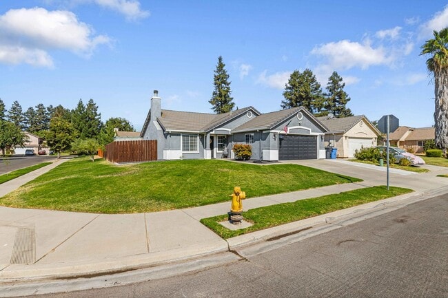 4403 Reflection Ave in Turlock, CA - Building Photo - Building Photo