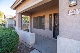 14647 W Gelding Dr in Surprise, AZ - Building Photo - Building Photo