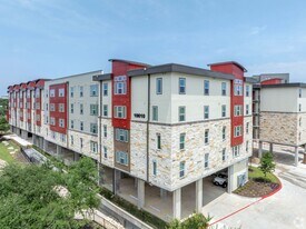 10010 N Capital of Texas Hwy, Unit 067 in Austin, TX - Building Photo