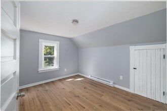 27 Wood St in Seymour, CT - Building Photo - Building Photo