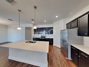 2705 Ponds Trl in St. Cloud, FL - Building Photo - Building Photo