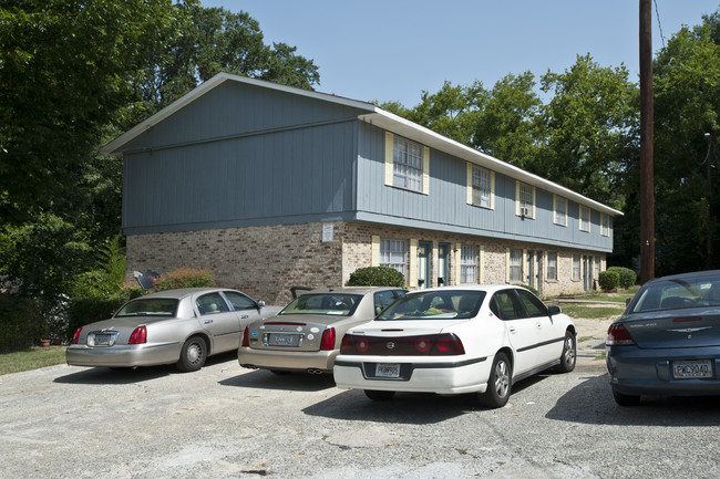 Jack E. Robinson Apartments in Macon, GA - Building Photo - Building Photo