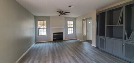 2885 Inniswood Cir in Arlington, TX - Building Photo - Building Photo