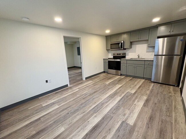 property at 202 S Lawrence St