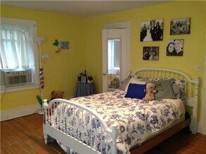 84 Canterbury Rd in Rochester, NY - Building Photo - Building Photo