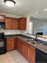 176 Ivy Stone Dr in Raeford, NC - Building Photo - Building Photo