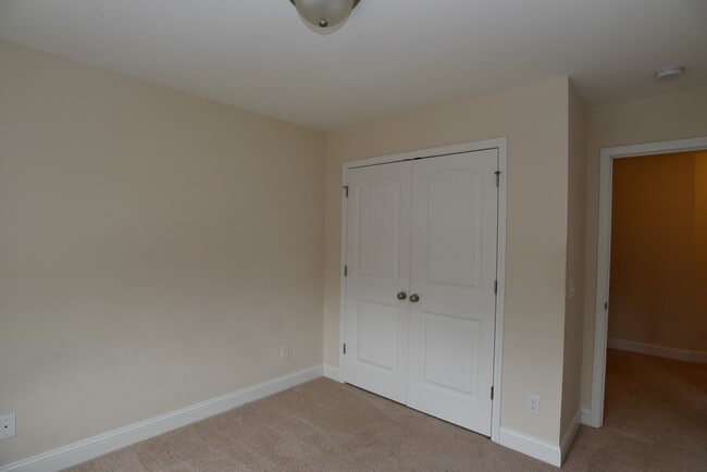 property at 40 Kepler Lp