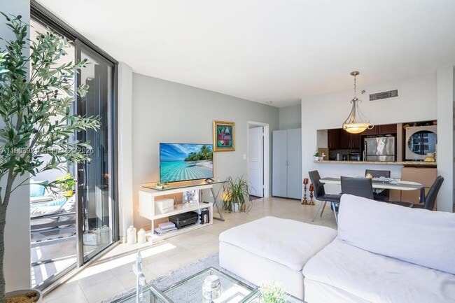 property at 540 Brickell Key Dr