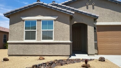 3848 Summit Ave in Pahrump, NV - Building Photo - Building Photo