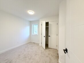 12920 156 St NW in Edmonton, AB - Building Photo - Building Photo