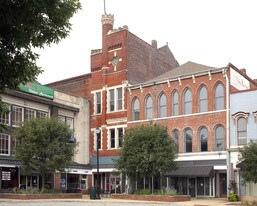 31-37 Public Sq in Shelbyville, IN - Building Photo