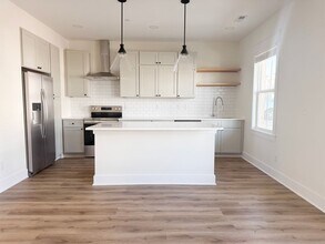 1330 Meridian St in Cookeville, TN - Building Photo - Building Photo