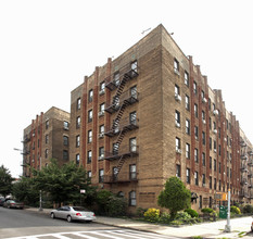 1543 W 1st St in Brooklyn, NY - Building Photo - Building Photo