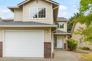 5603 136th St SE in Everett, WA - Building Photo