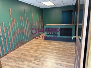 101 N Clay St in Marshfield, MO - Building Photo - Building Photo