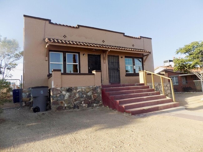 3609 Sacramento Ave in El Paso, TX - Building Photo - Building Photo