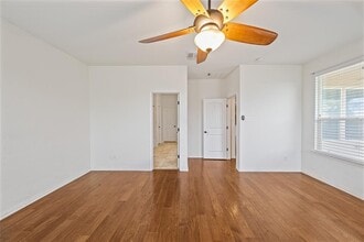 6141 Mantalcino Dr in Round Rock, TX - Building Photo - Building Photo