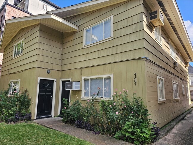 4307 W Alabama St in Houston, TX - Building Photo - Building Photo