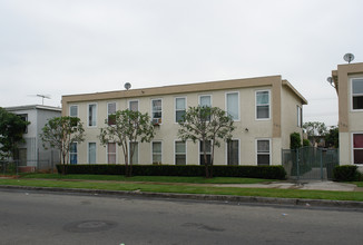 Wilson Apartments in Orange, CA - Building Photo - Building Photo