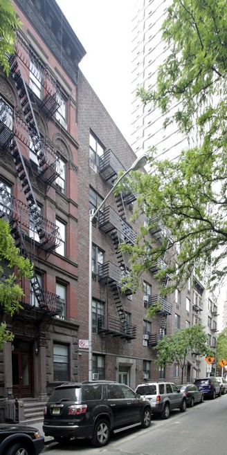 Cook House Apartments in New York, NY - Building Photo