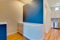 5941 S Loop E photo'