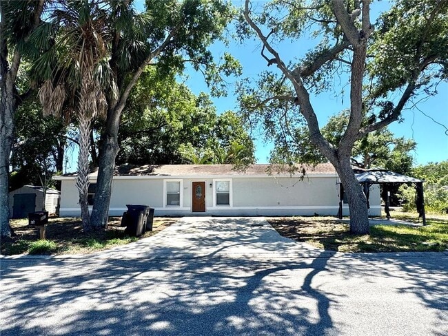property at 307 27th St E
