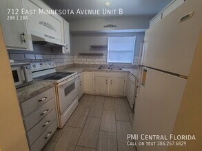 712 E Minnesota Ave in DeLand, FL - Building Photo - Building Photo