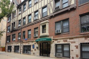 541 W Arlington Pl in Chicago, IL - Building Photo