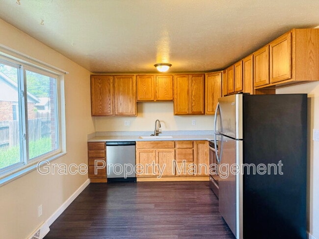 9123 Perry St in Westminster, CO - Building Photo - Building Photo
