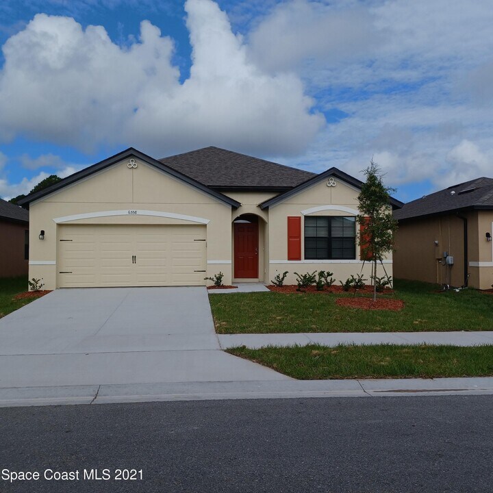 6558 Marble Rd in Cocoa, FL - Building Photo