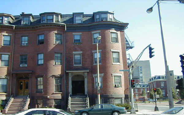 702 Mass Ave in Boston, MA - Building Photo