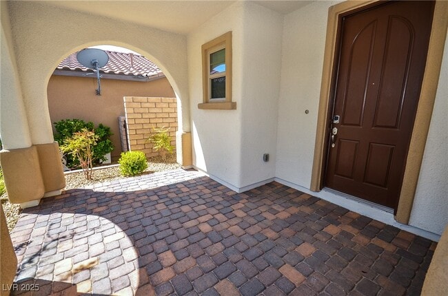 685 Catalina Aisle St in Las Vegas, NV - Building Photo - Building Photo