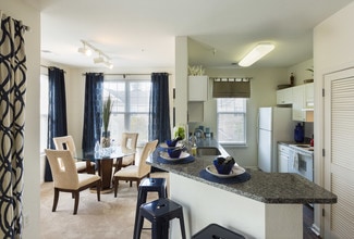 Glen Square Apartments | Glen Burnie, MD Apartments For Rent