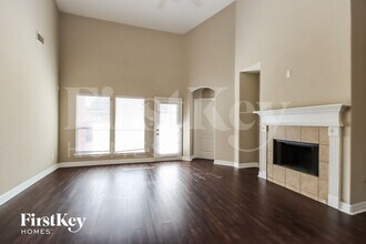 21630 Hansom Dr in Porter, TX - Building Photo - Building Photo