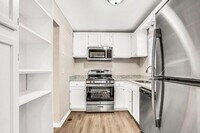 111 Brookside Ct photo'